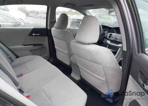 2013 Honda Accord Lx z USA, uszkodzony, nr VIN 1HGCR2F3XDA004431